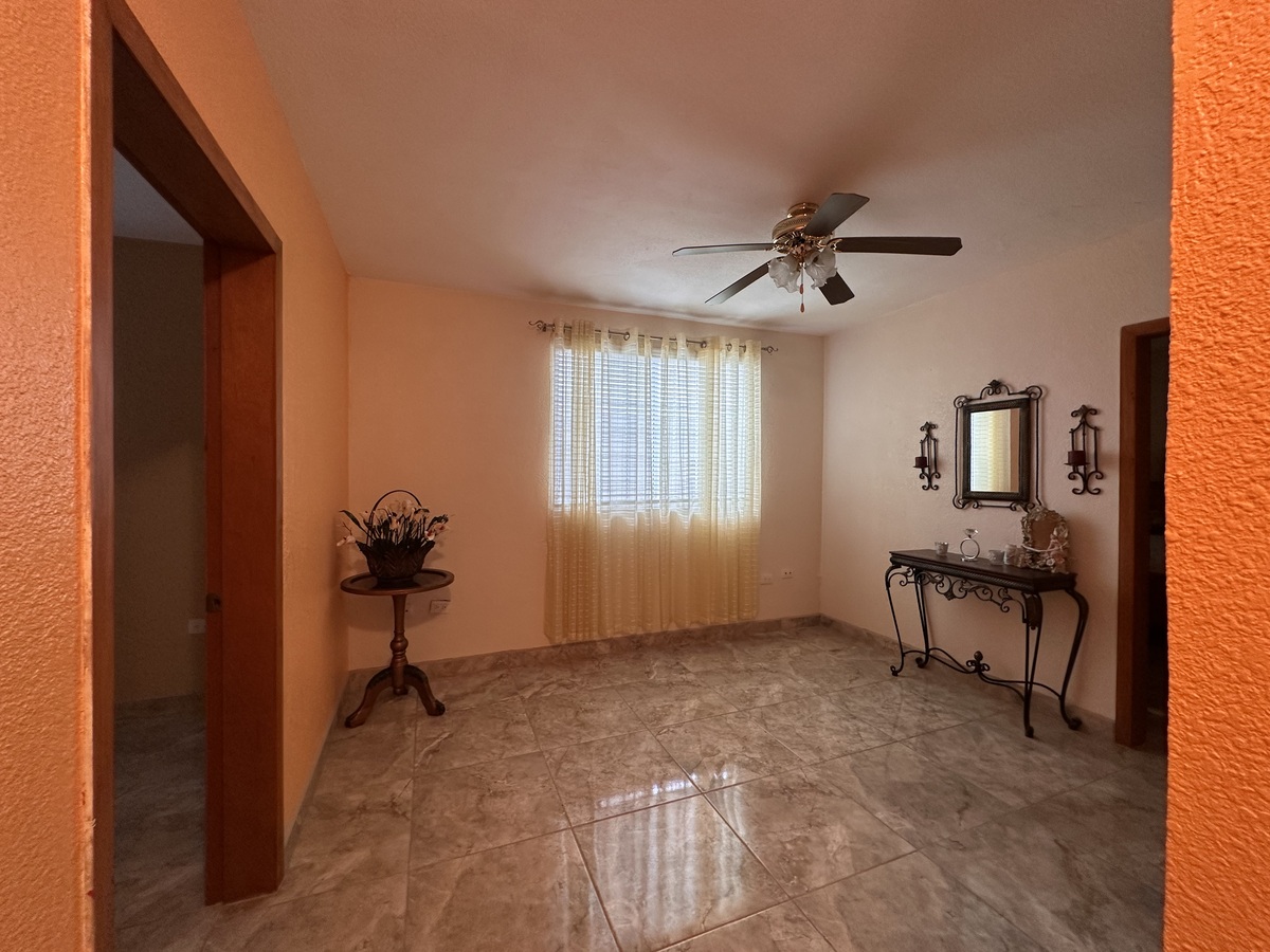 19 de 28: Estancia en planta alta