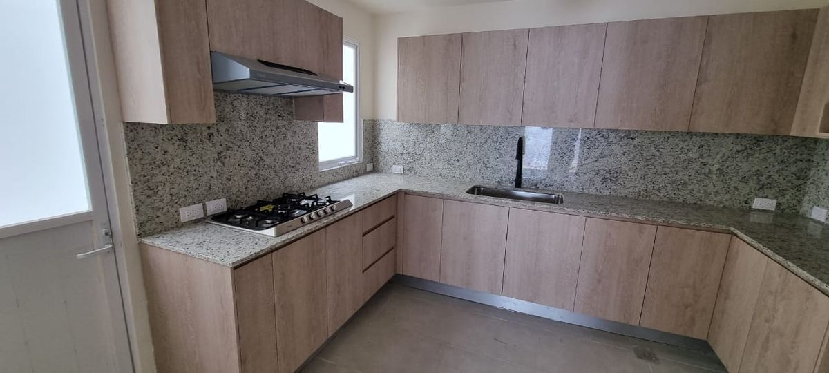 18 de 28: Cocina Integral