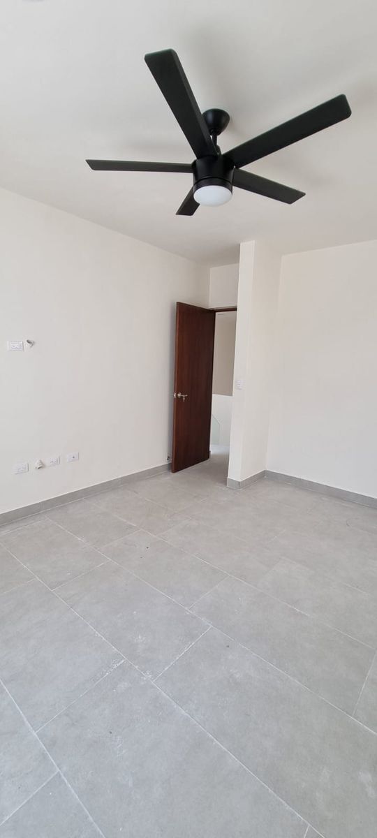 25 de 28: Recamara 3 Planta Alta