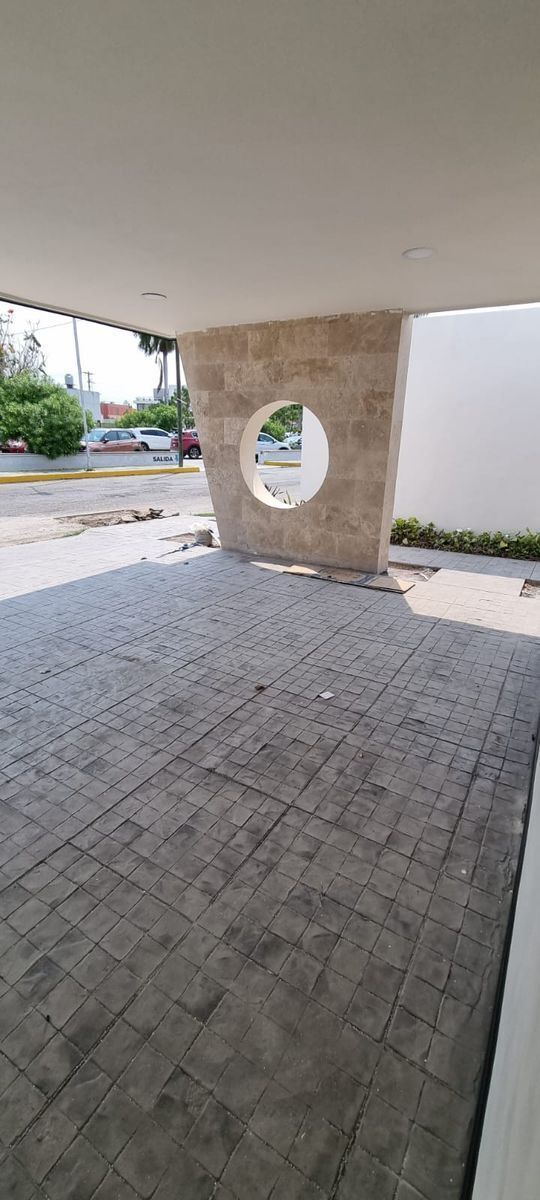 5 de 28: Cochera Techada