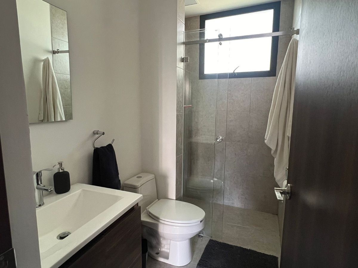 5 of 7: Segundo baño