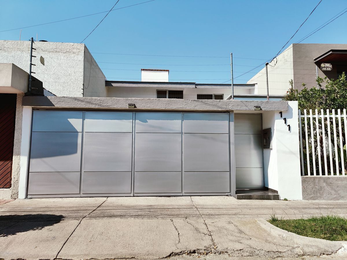 Casa en venta en Dumas, Jardines vallarta, Zapopan, Jalisco Casas y