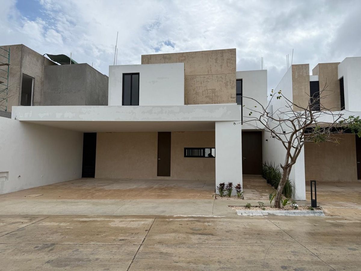 Casa 20 en VENTA en Moravia - foto 2