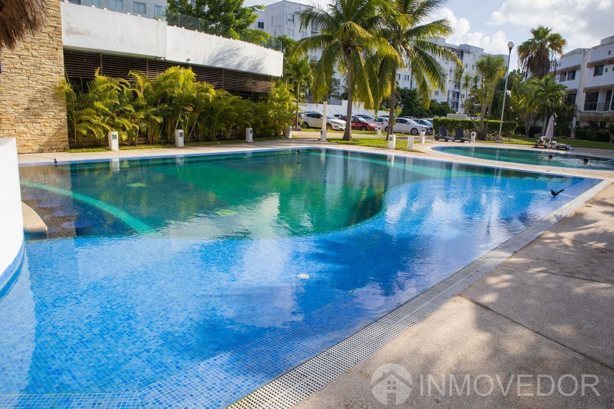 8 de 47: Kaan Townhouse