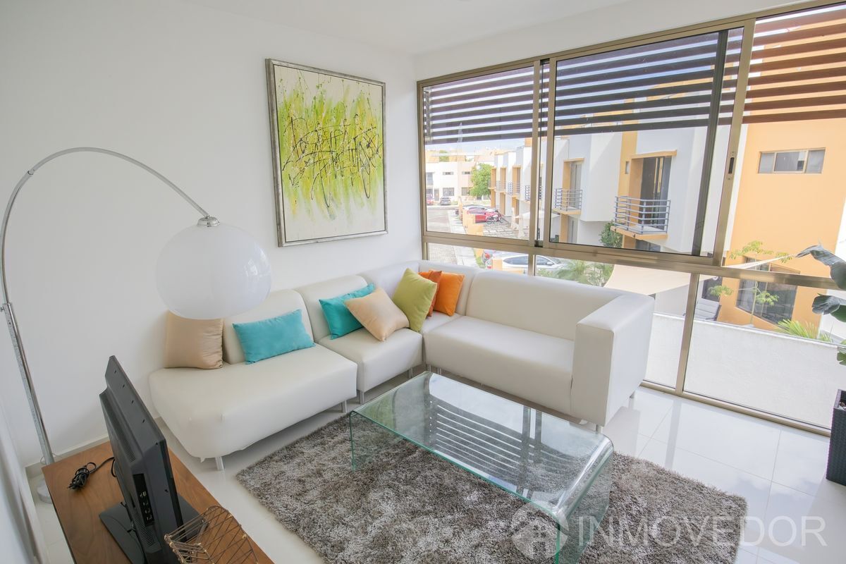 11 de 47: Kaan Townhouse