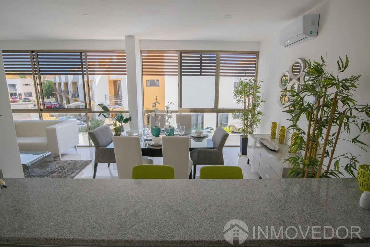 13 de 47: Kaan Townhouse