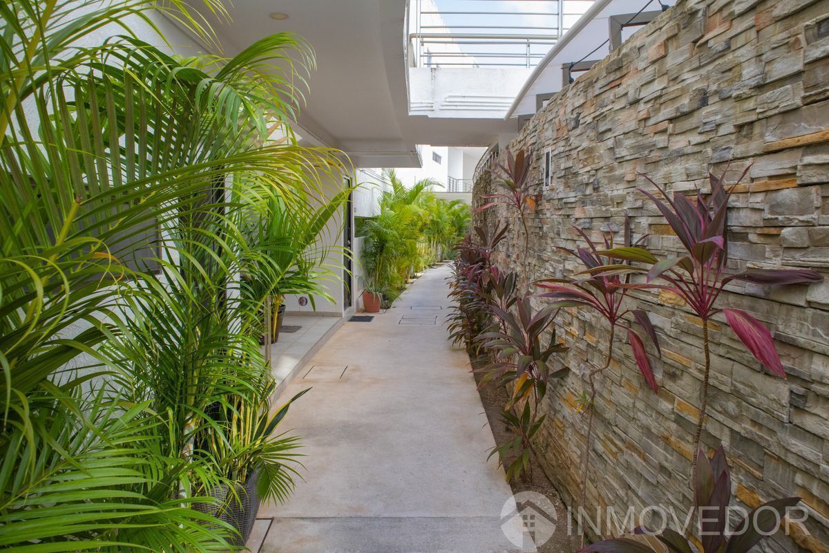 21 de 47: Kaan Townhouse