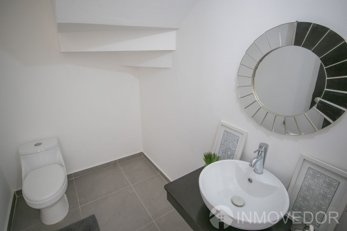 22 de 47: Kaan Townhouse