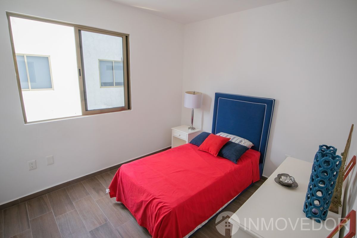 25 de 47: Kaan Townhouse