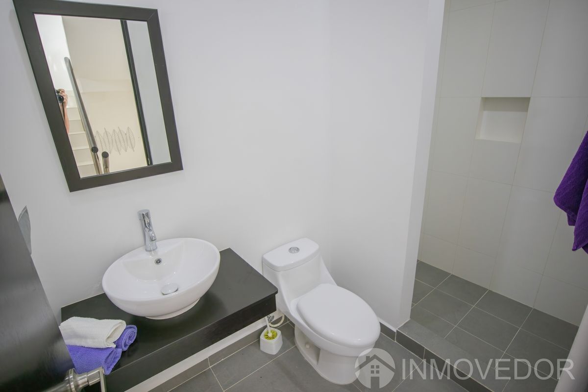 26 de 47: Kaan Townhouse