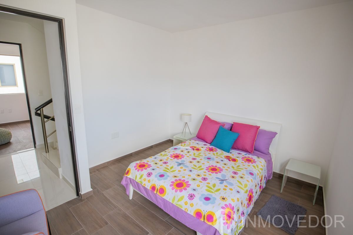 28 de 47: Kaan Townhouse