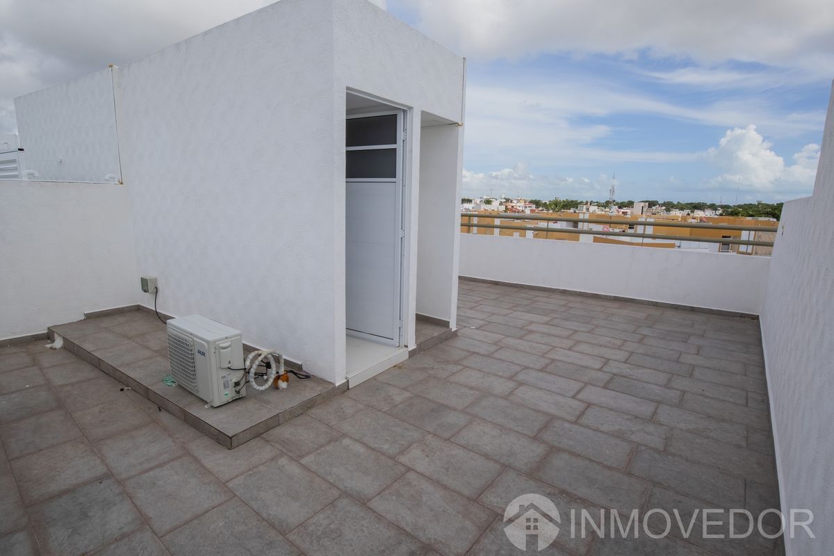 35 de 47: Kaan Townhouse