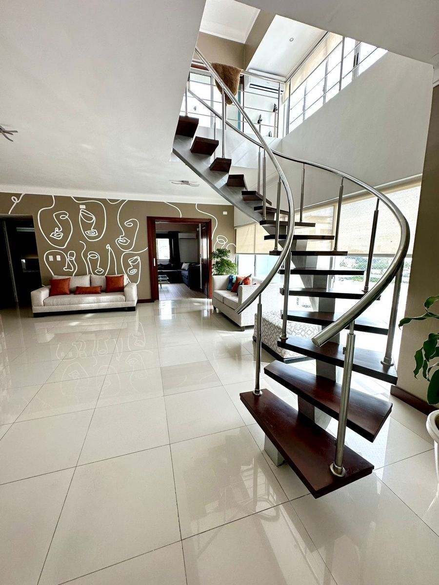 1 de 26: Sala