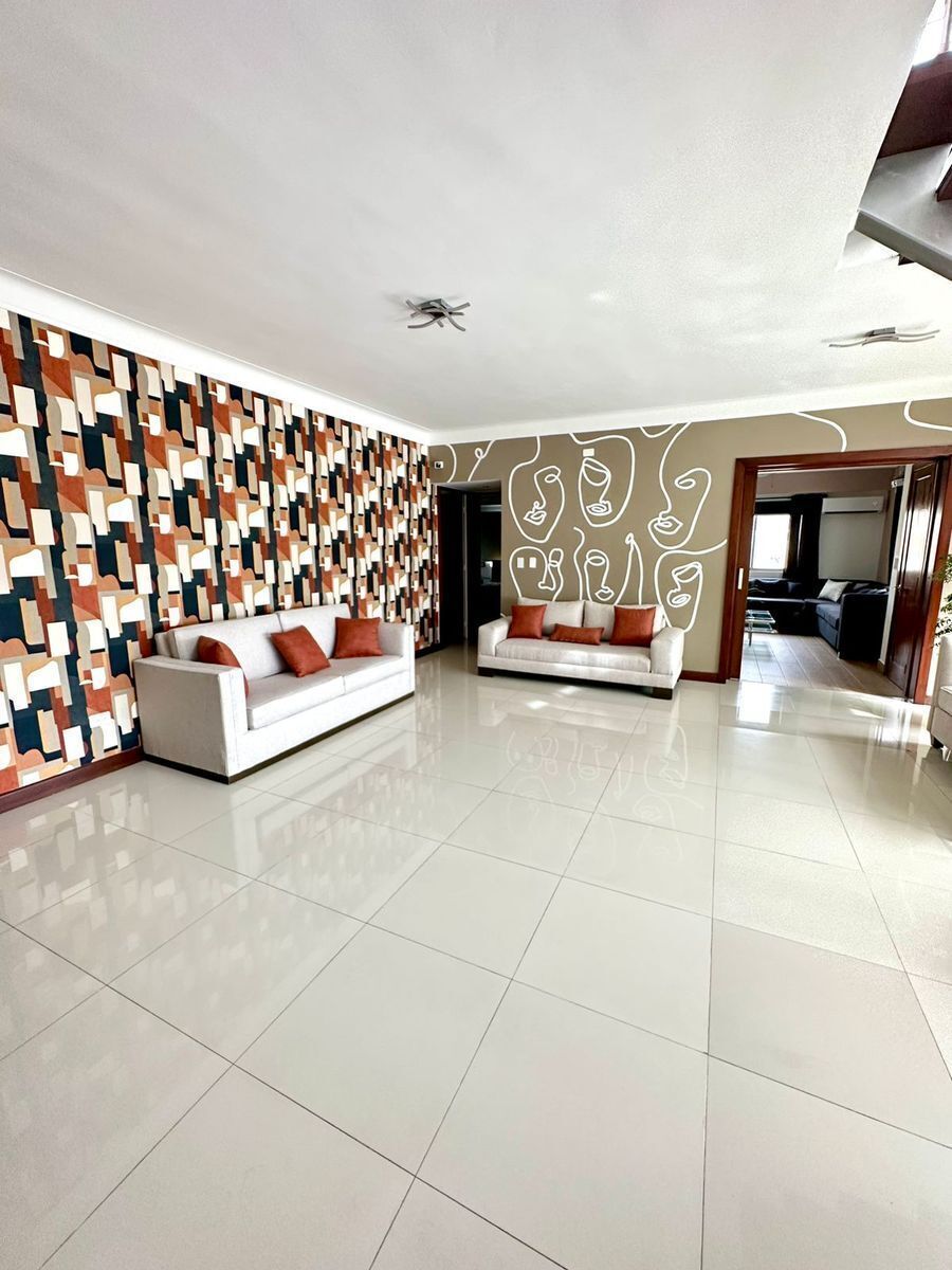19 de 26: Sala
