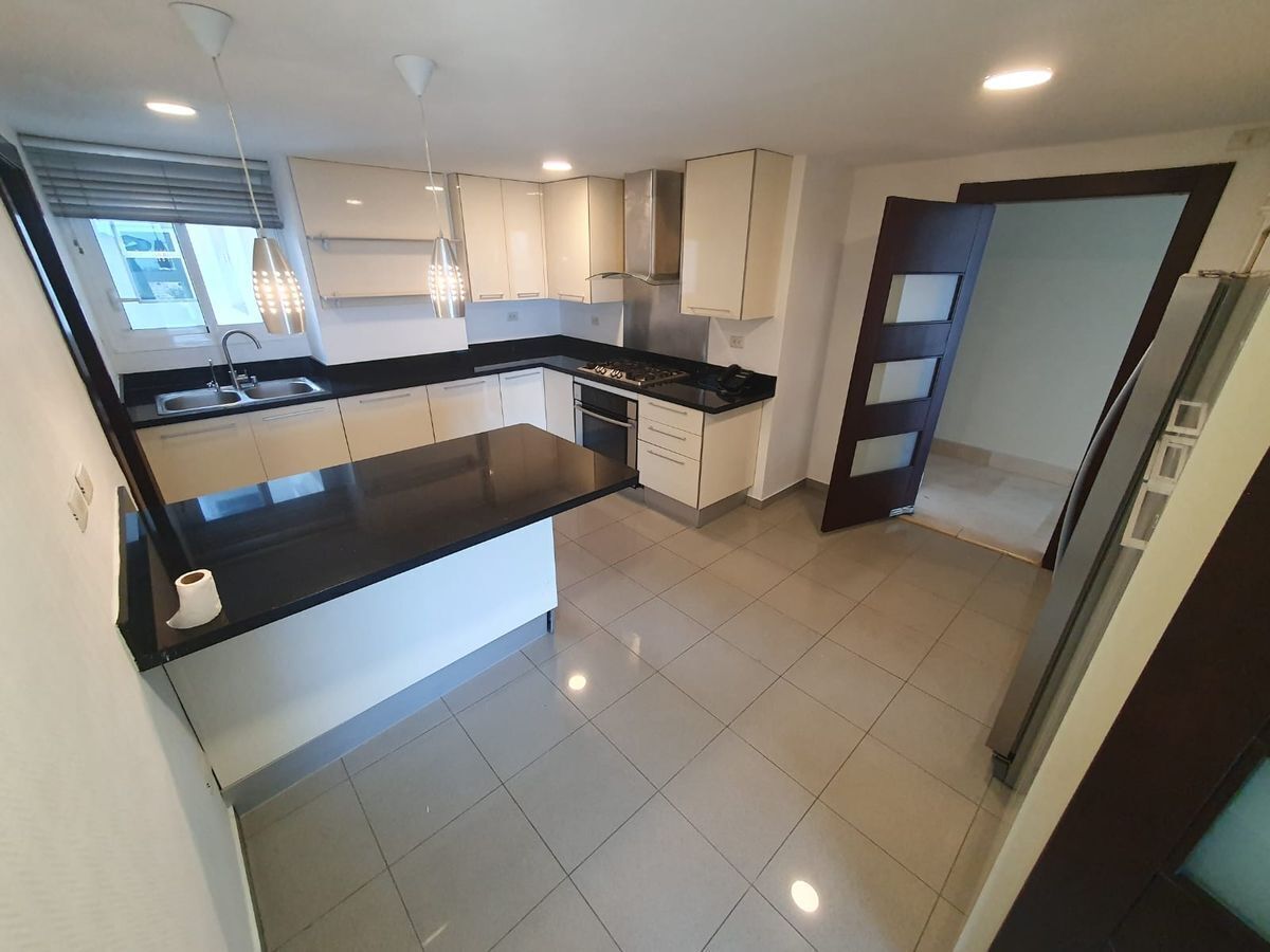 Apartamento en Los Cacicazgos, Santo Domingo Centro (Distrito Nacional), foto 17 de 37