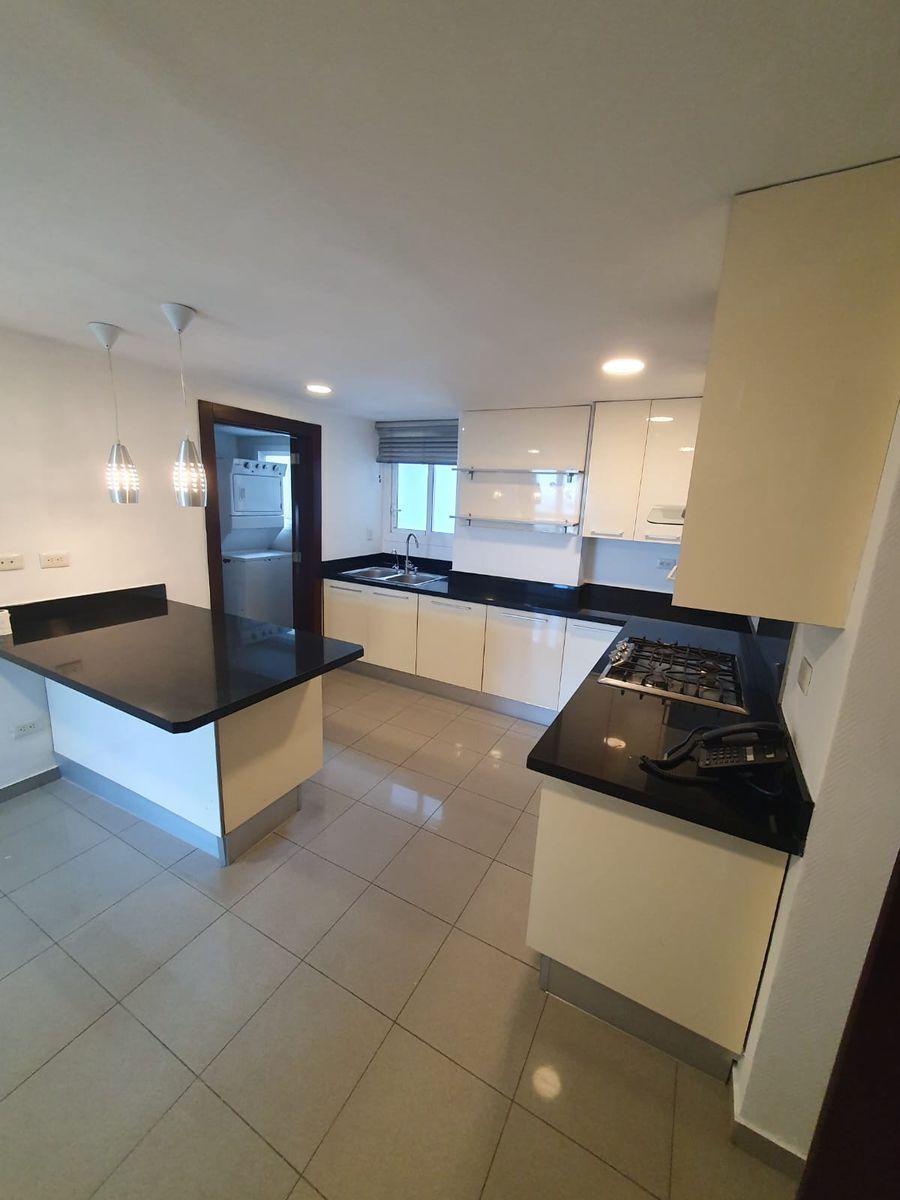 Apartamento en Los Cacicazgos, Santo Domingo Centro (Distrito Nacional), foto 18 de 37
