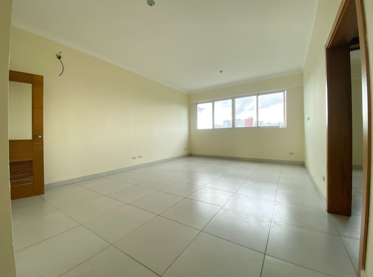 Torre de apartamentos LISTOS en Gazcue EasyBroker