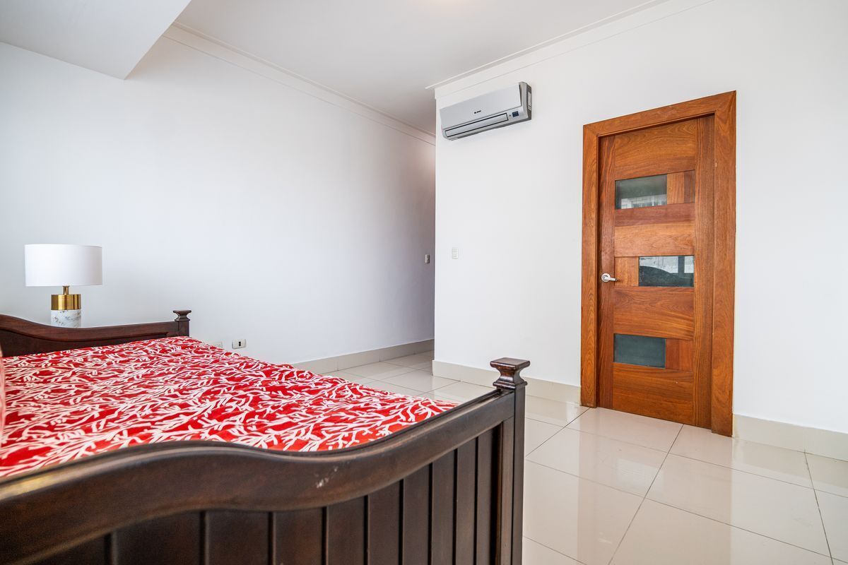 15 de 32: Habitación Secundaria