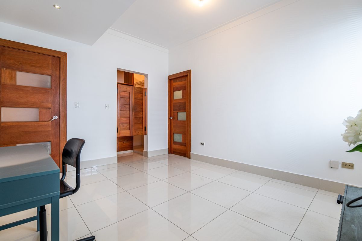 17 de 32: Habitación Terciaria