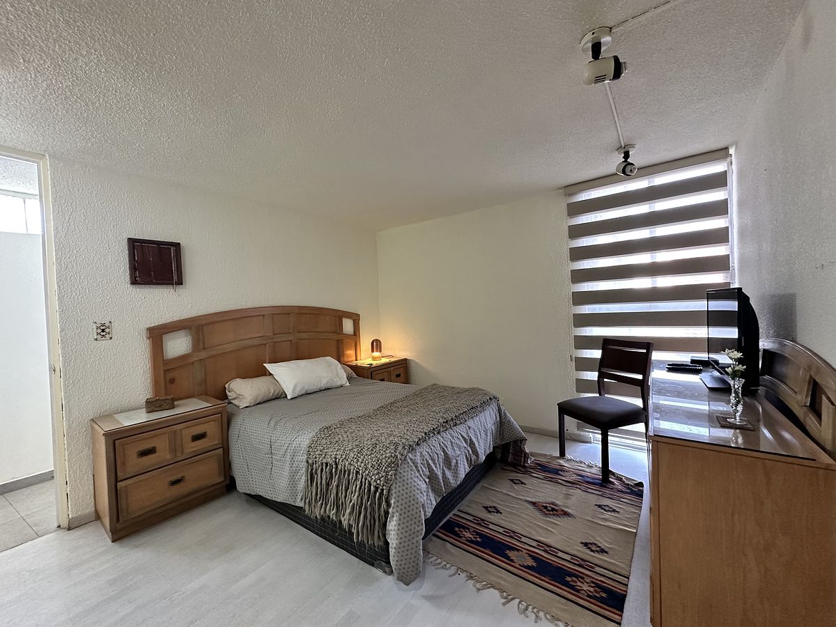 12 de 19: Habitación 2