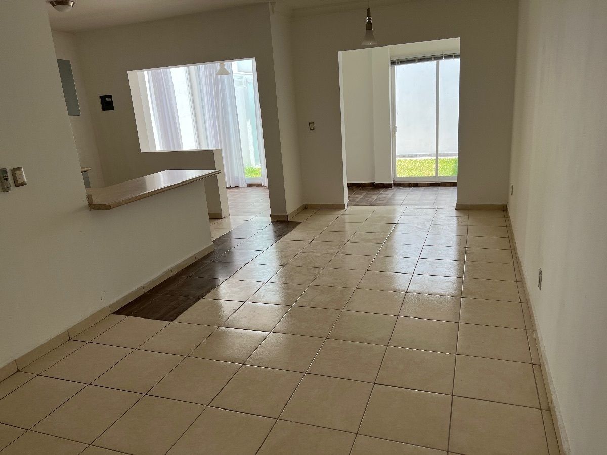 2 de 34: Sala-Comedor