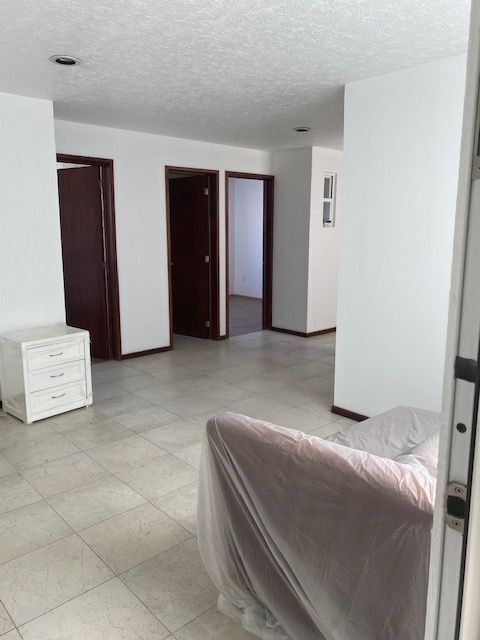 5 de 12: Sala.