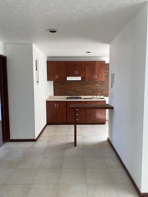 3 de 12: Cocina integral.