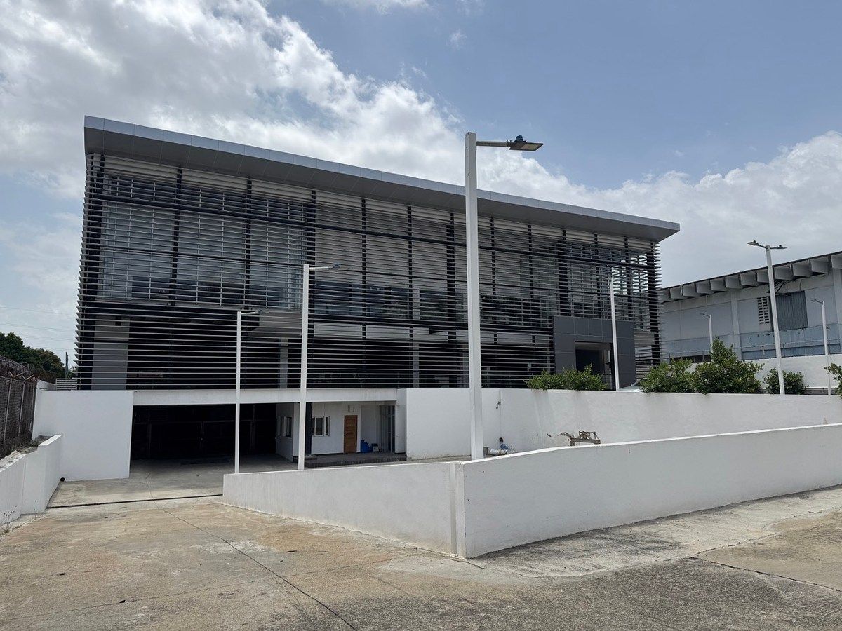 Edificio en Herrera, Santo Domingo Oeste, foto 24 de 25