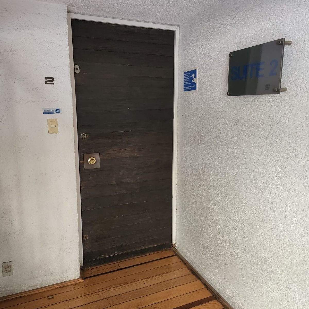 8 de 16