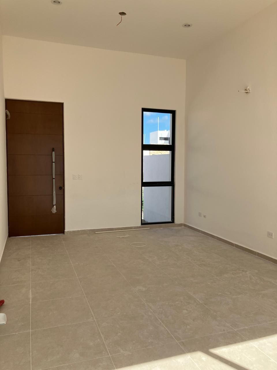 VENTA DE CASA CHOLUL PRIVADA. ENTREGA INMEDIATA