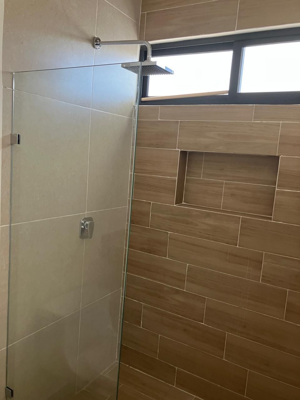 VENTA DE CASA CHOLUL PRIVADA. ENTREGA INMEDIATA