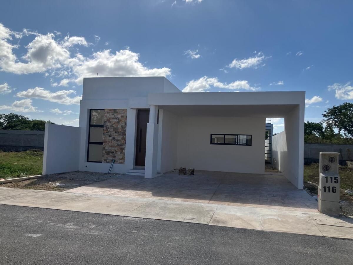 VENTA DE CASA CHOLUL PRIVADA. ENTREGA INMEDIATA