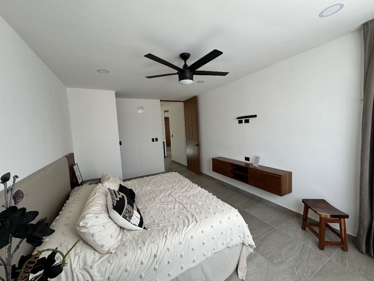 Bella casa en venta en Privada Conkal