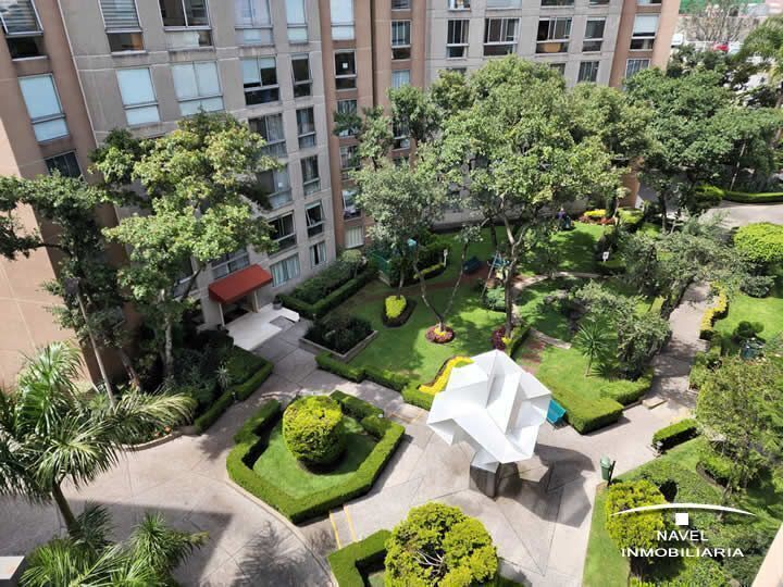 5 de 17: Parque central del condominio