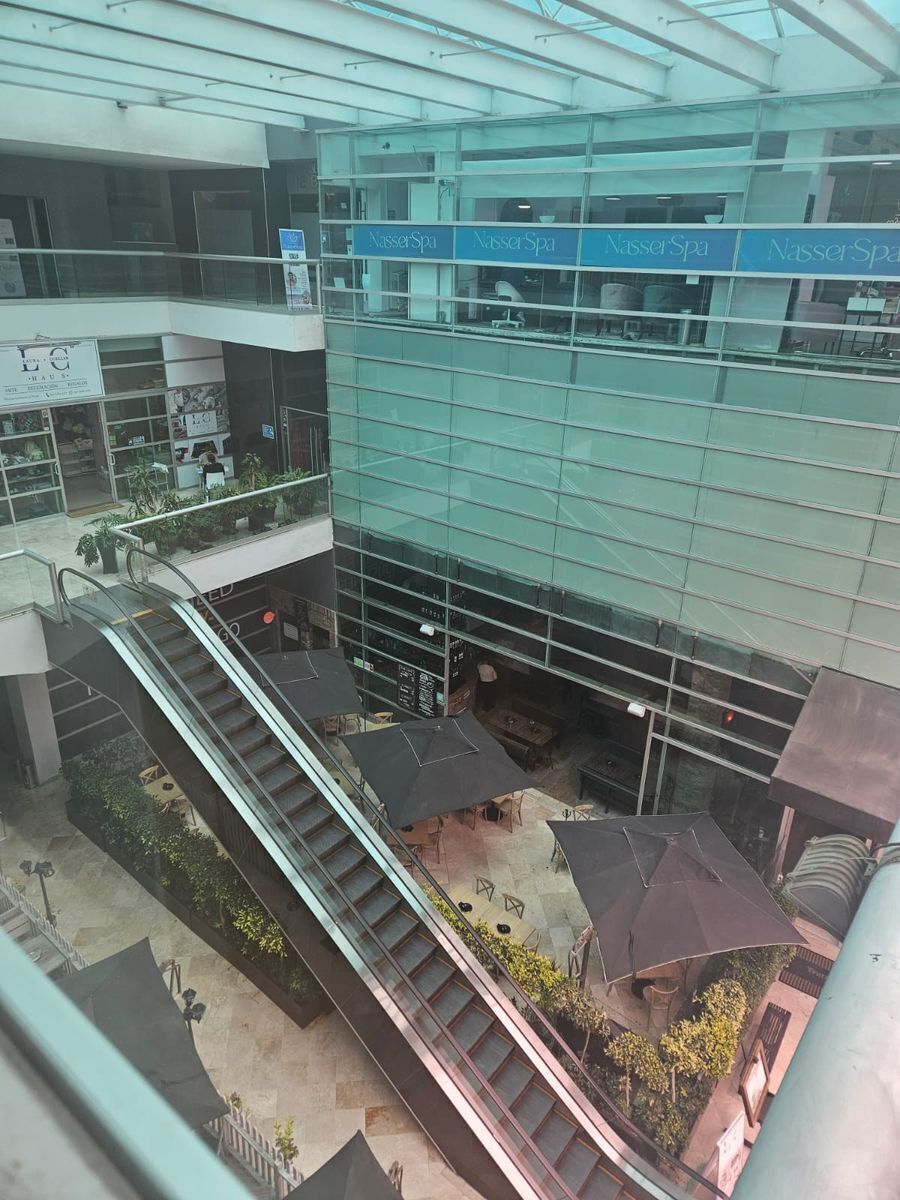 Shopping Mall Space in La Herradura, Huixquilucan, photo 7 of 7