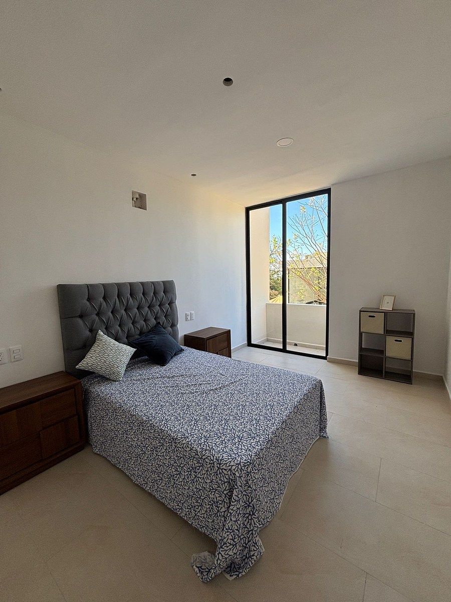 12 de 28: Segunda Recámara