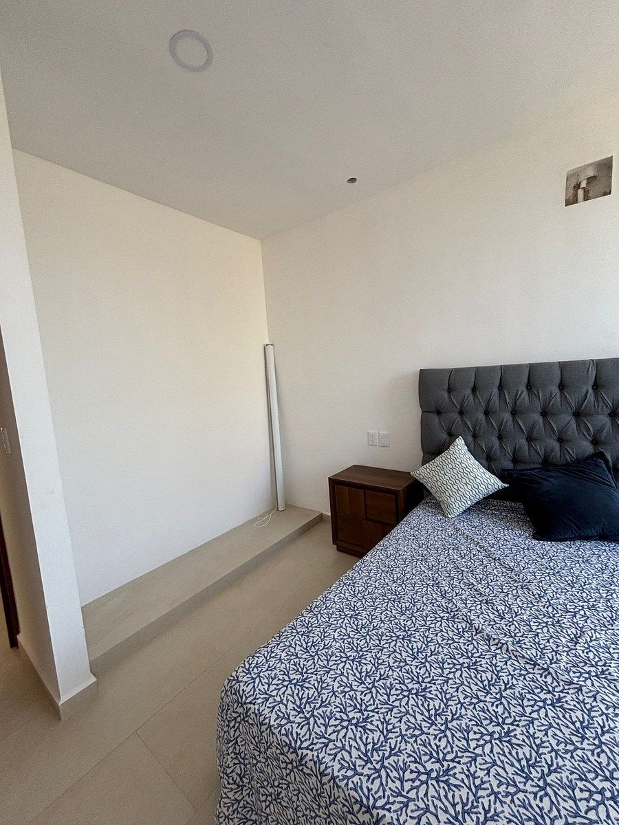 13 de 28: Segunda Recámara