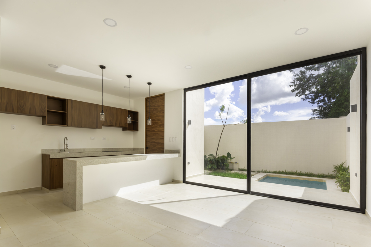 1 de 14: Comedor y Cocina