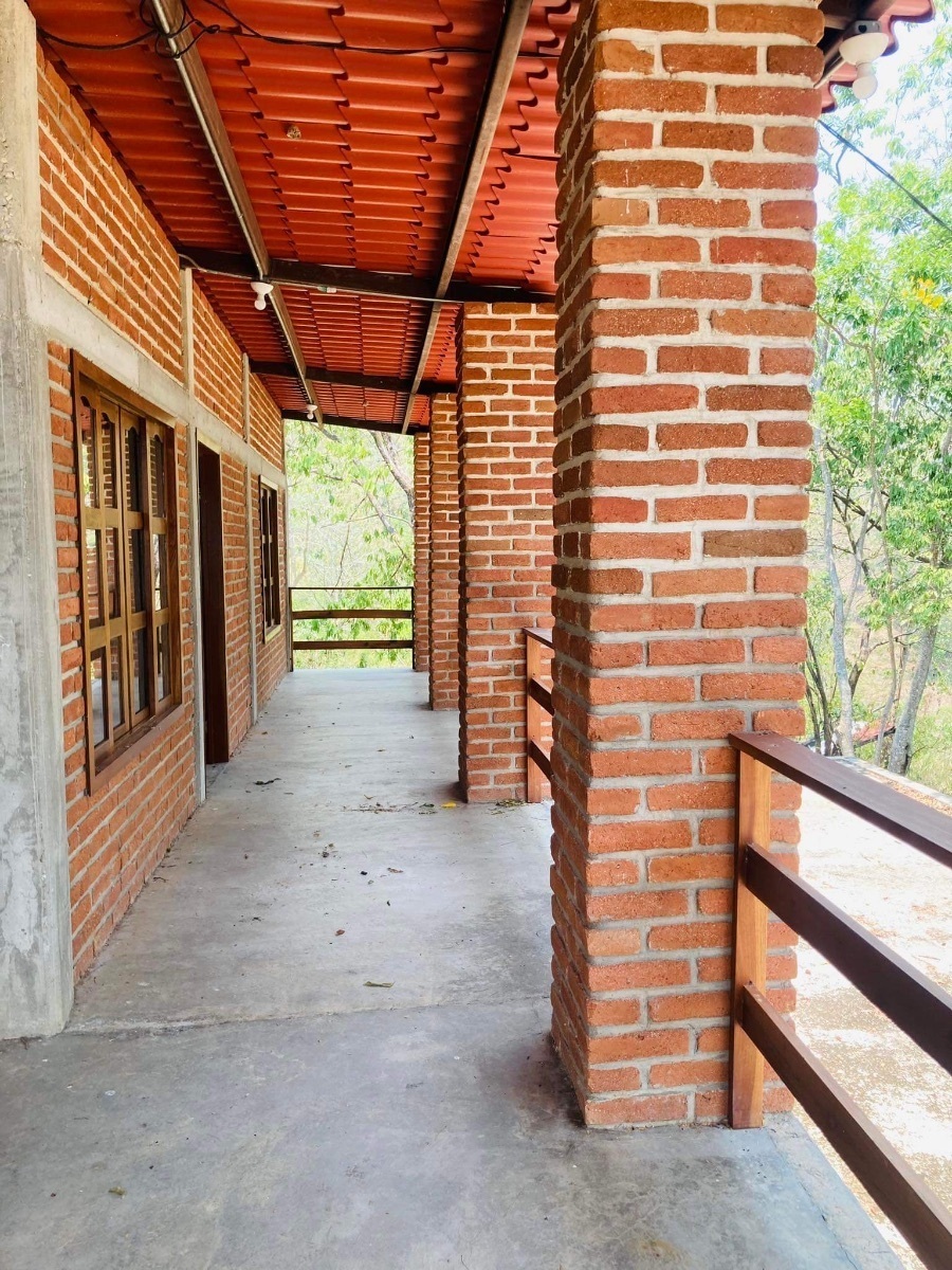 5 of 15: Terraza