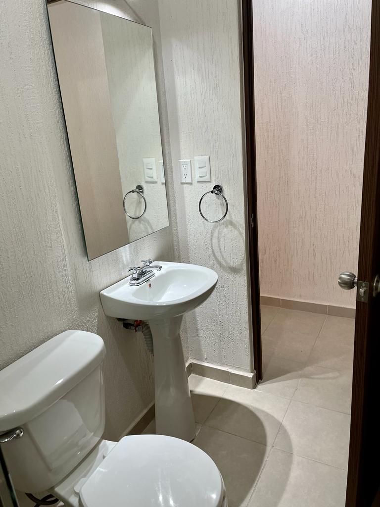 12 de 19: Depa en renta Monte Gorbea Querétaro.