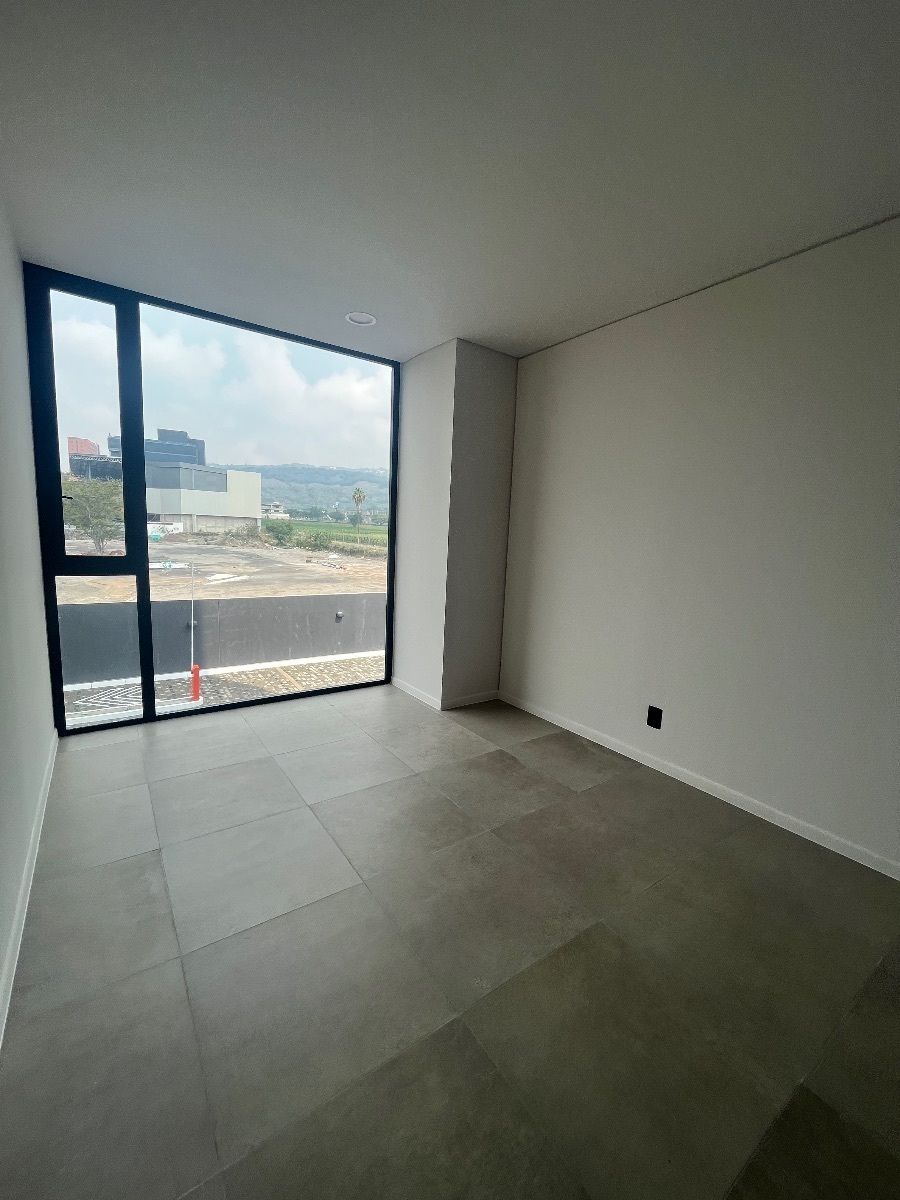 10 of 20: recamara secundaria