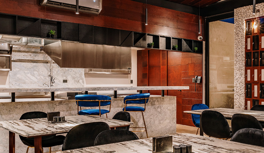 23 of 38: Gourmet Kitchen