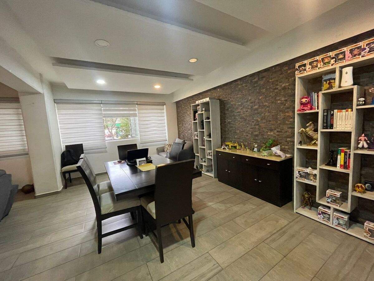 https://assets.easybroker.com/property_images/3913113/79497152/EB-OA3113.jpeg?version=1725045359