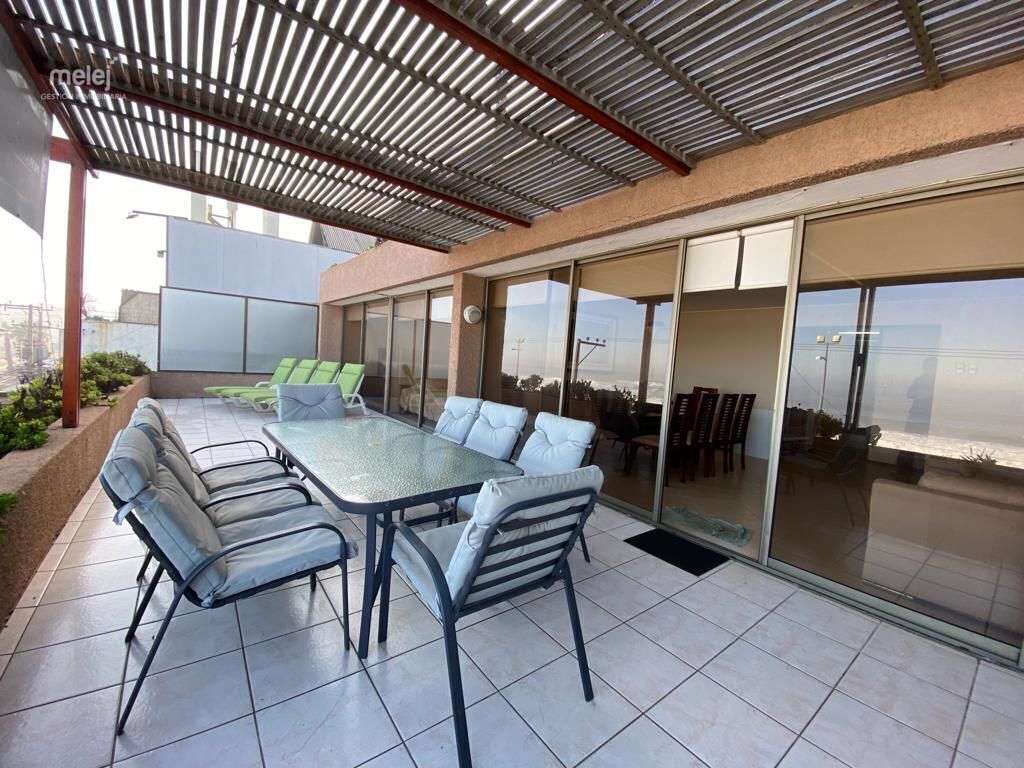 1 de 28: Terraza con maravillosa vista al mar