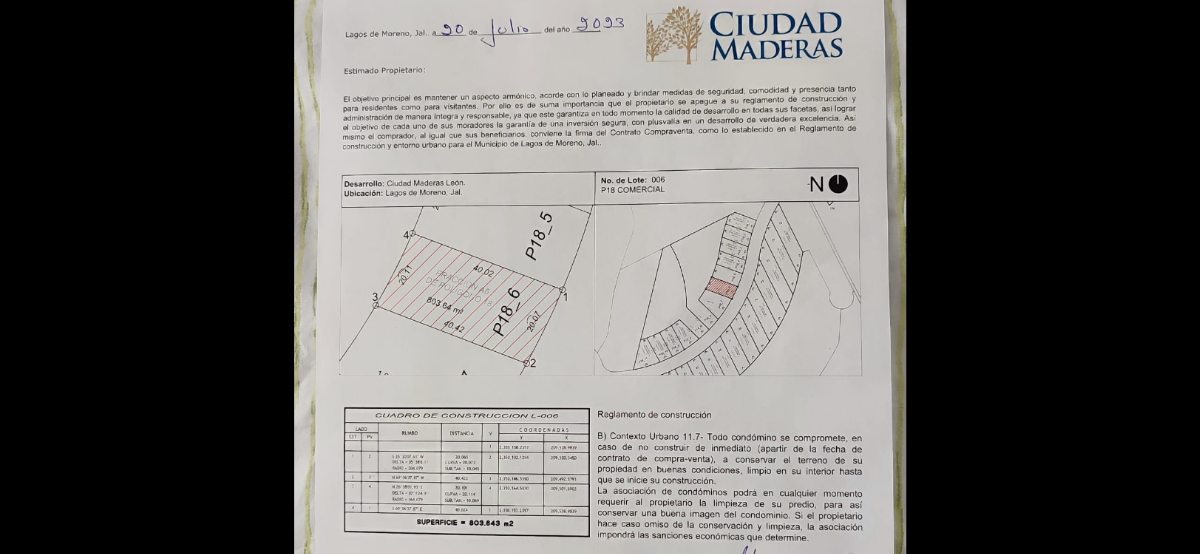 Deslinde del lote comercial