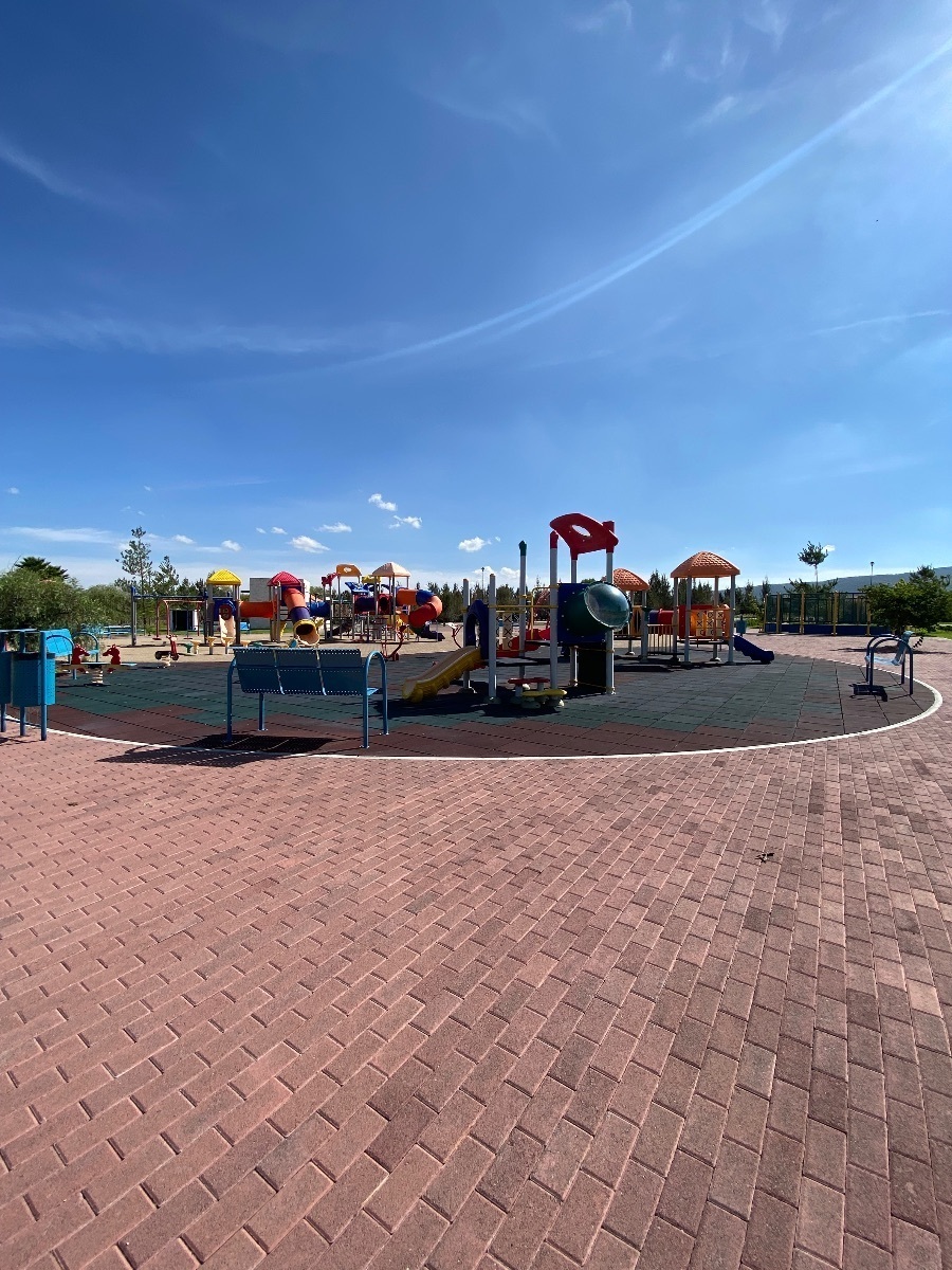 10 de 19: Área de juegos infantiles