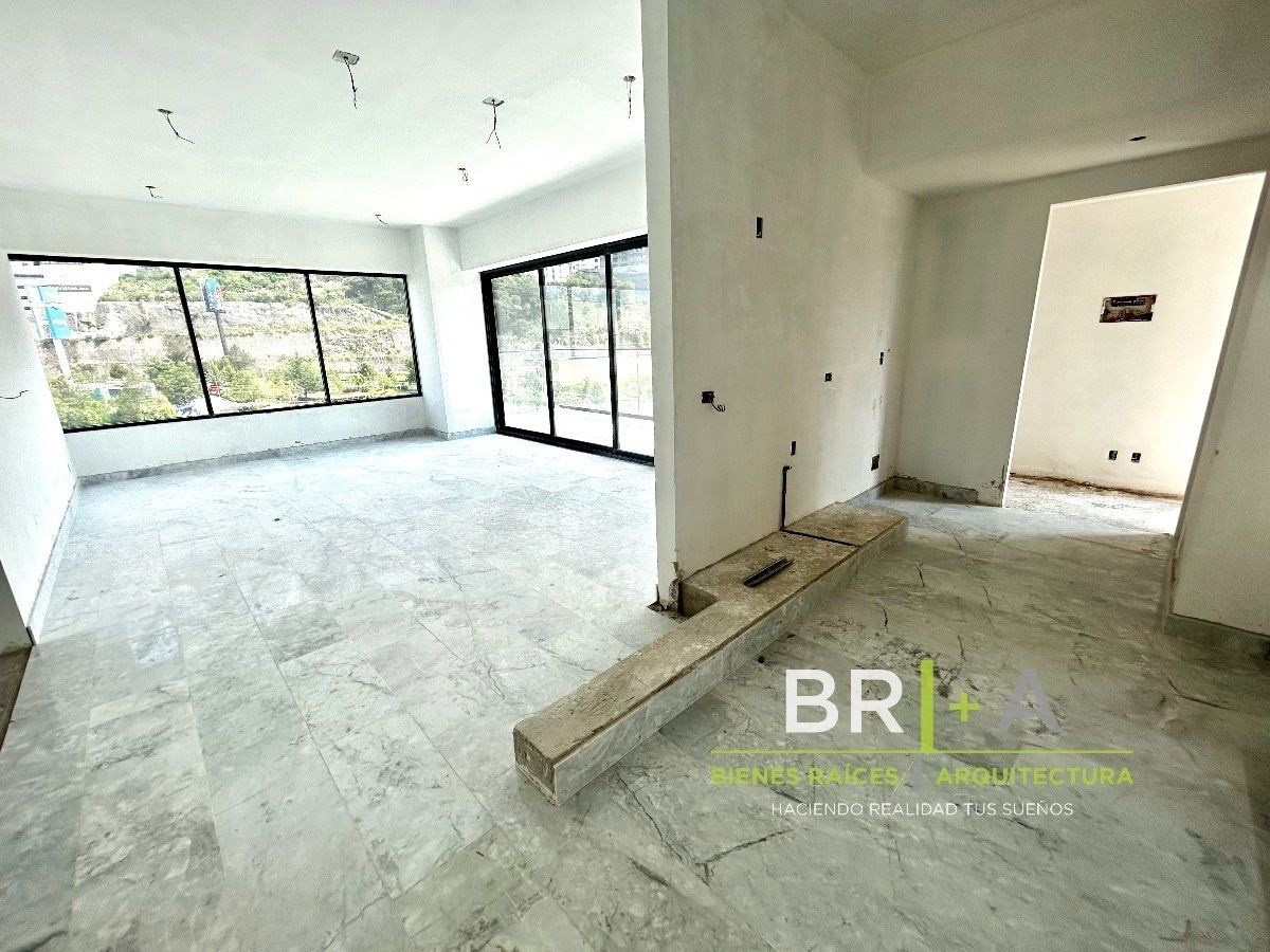 3 of 29: foto real cocina sala comedor (aun falta cocina y acabados)