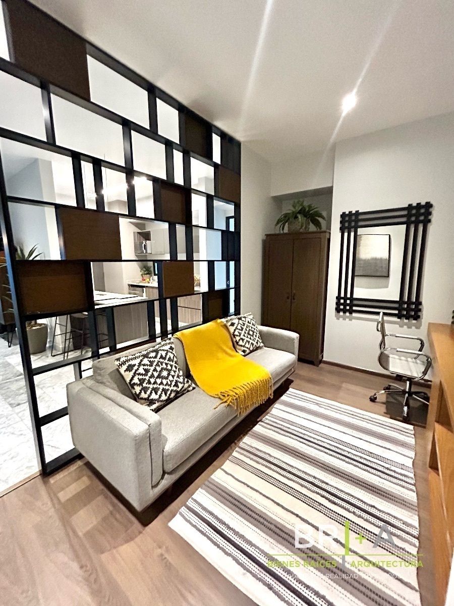 12 of 29: estudio tv foto depto muestra