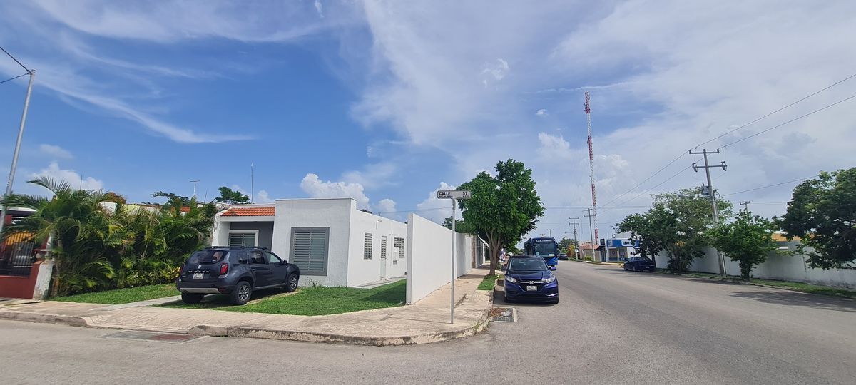 3 de 14: FACHADA CASA