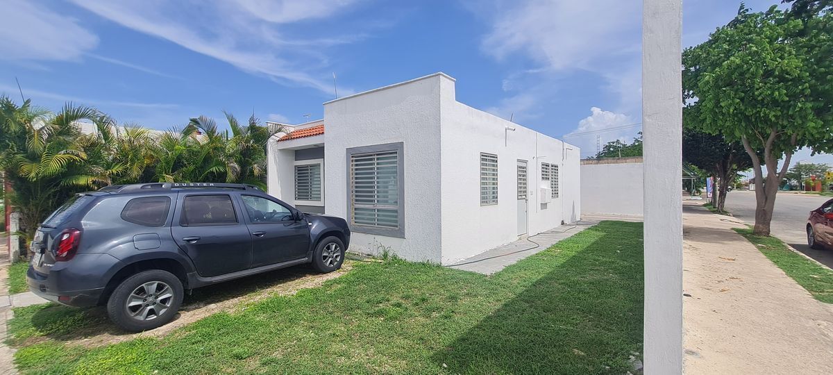 13 de 14: FACHADA
